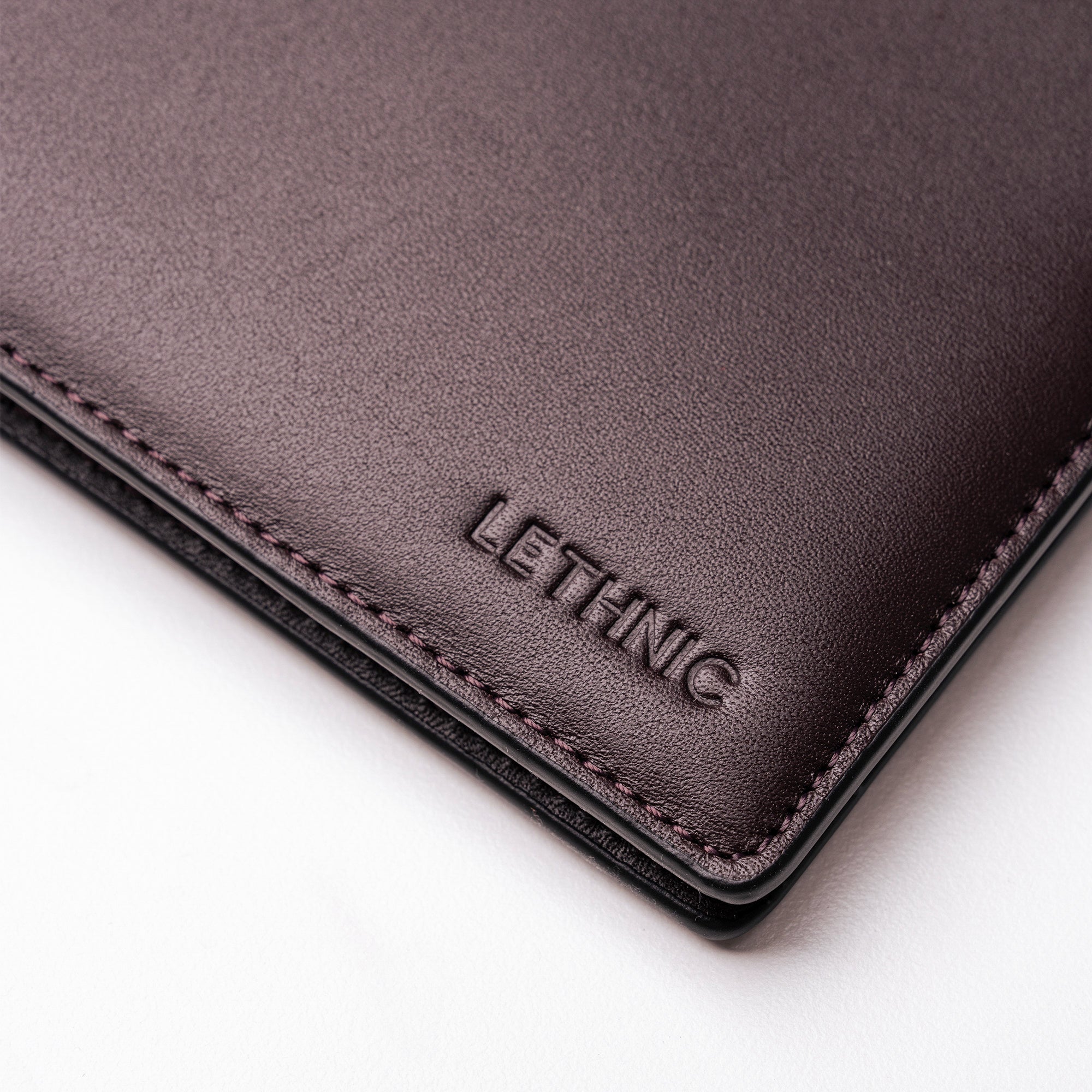 Cosy - Ví gập đôi ngang - Classic Bifold Design